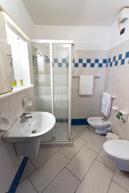 Residence Vivere Astra Τεργέστη Εξωτερικό φωτογραφία