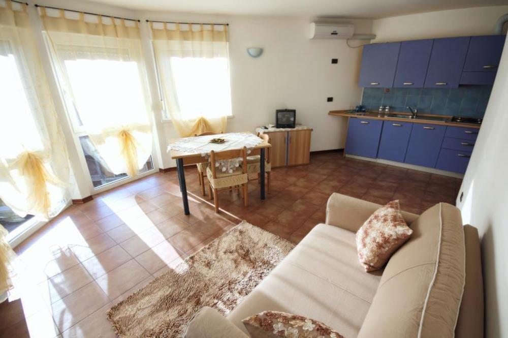 Residence Vivere Astra Τεργέστη Εξωτερικό φωτογραφία