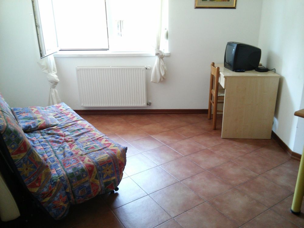 Residence Vivere Astra Τεργέστη Εξωτερικό φωτογραφία
